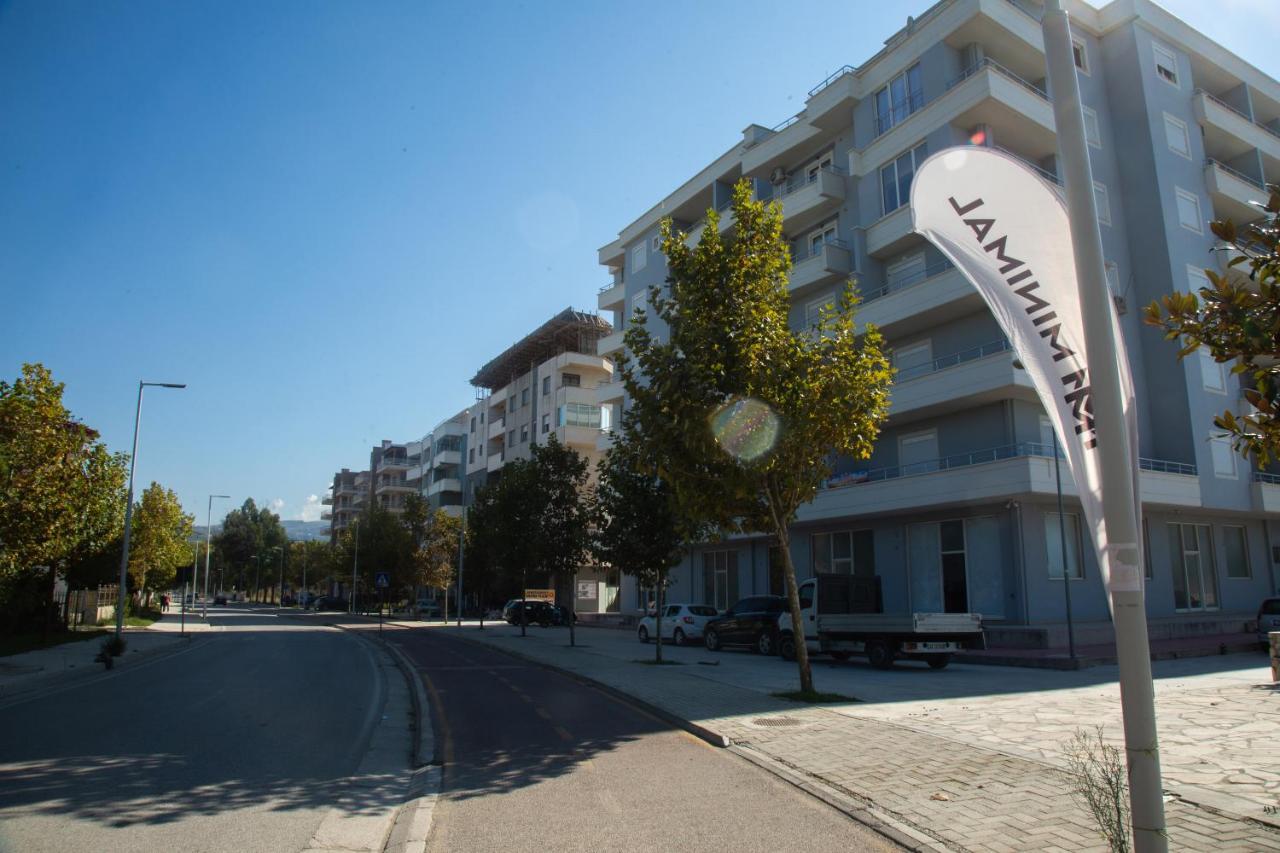 Duplex Apartment Front Sea Vlorë Exterior foto